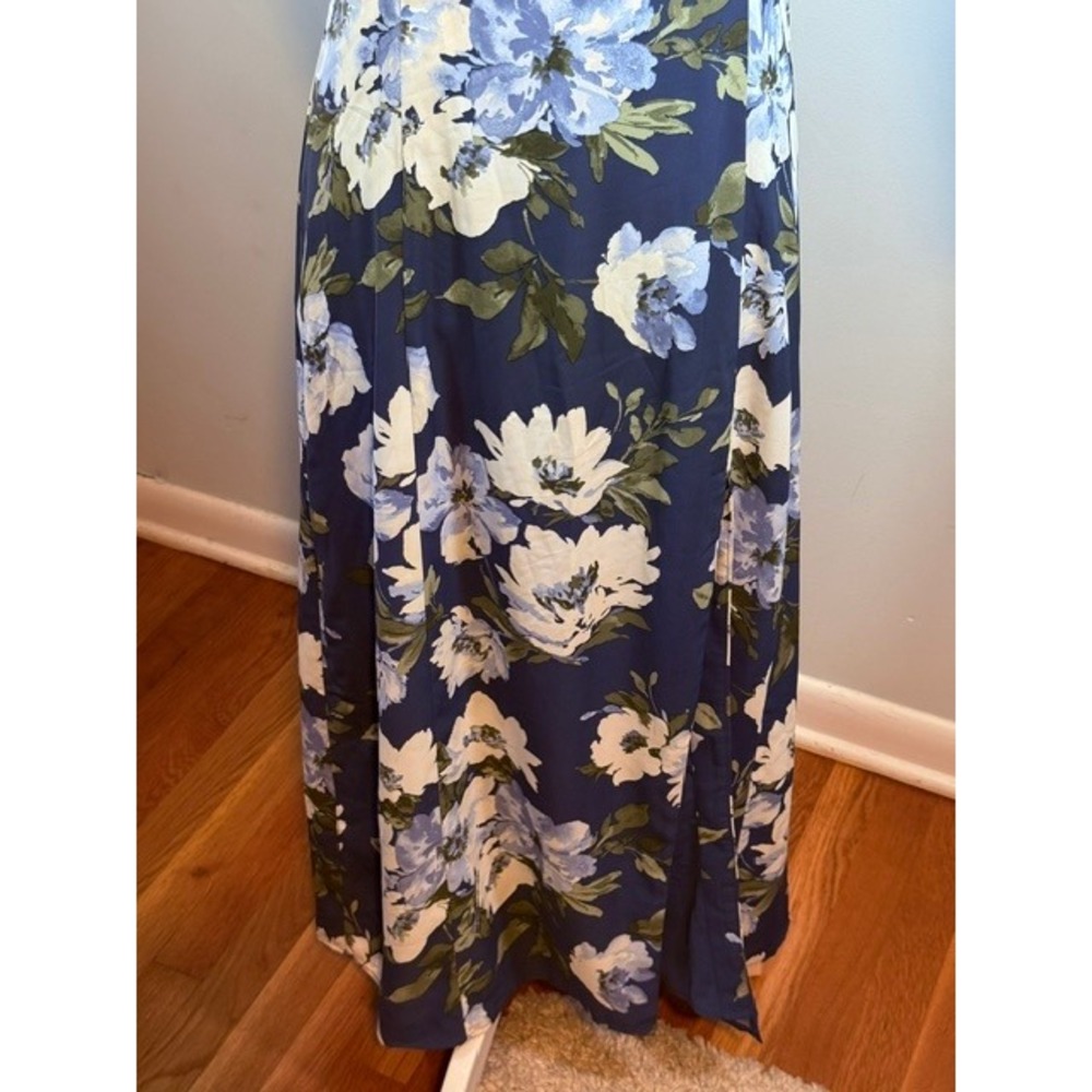 Abercrombie & Fitch Floral Maxi Dress Size M Smocked Back Spaghetti Strap Navy - Picture 4 of 9